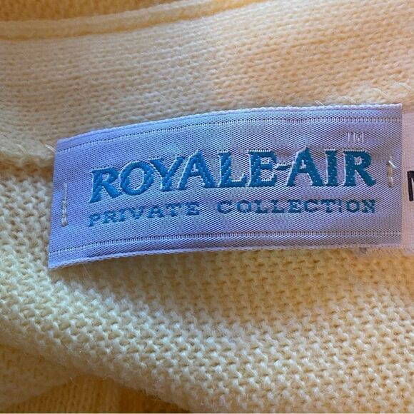 Royale-Air Vintage Yellow Cardigan Sweater Size Medium - Picture 3 of 12